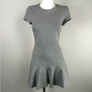 Aritzia Gray Sunday Best Stross Sleeve Fit Flare Size 6 Casual Dress